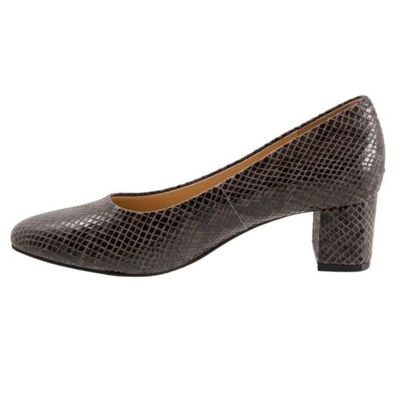 Trotters KARI Comfort Block Heel Slip On Pump Brown Snake Size 8.5 WW - Picture 2 of 10